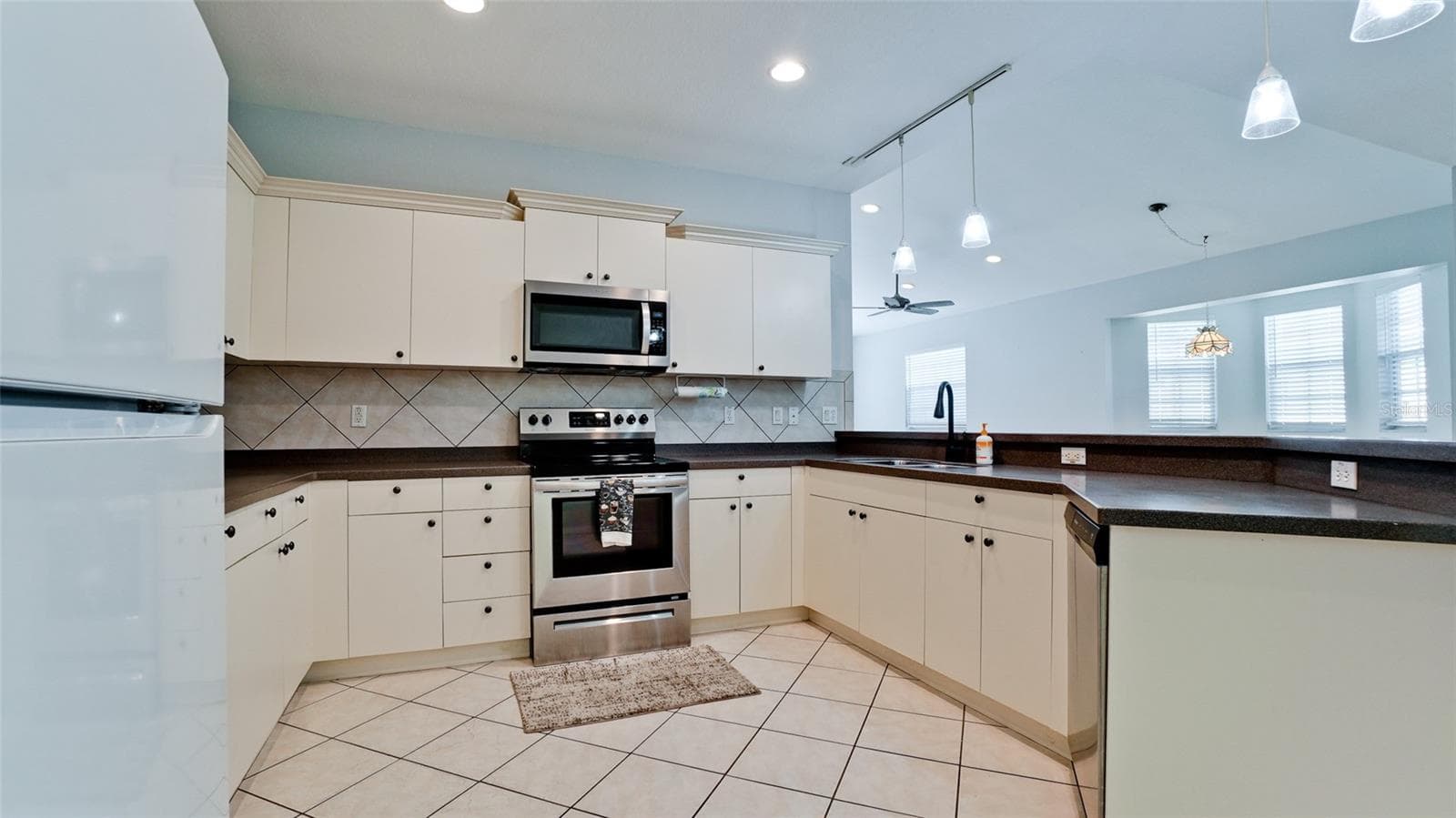 Villa at 209 28TH ST W, PALMETTO, photo 16 of 60