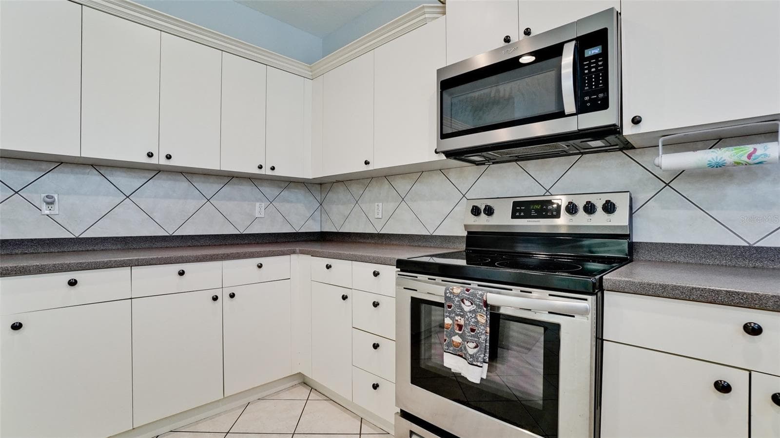 Villa at 209 28TH ST W, PALMETTO, photo 17 of 60