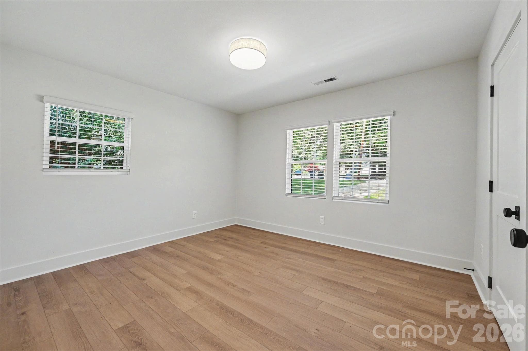 Single Family Residence at 2000 Kilborne Drive, Charlotte, photo 22 of 46