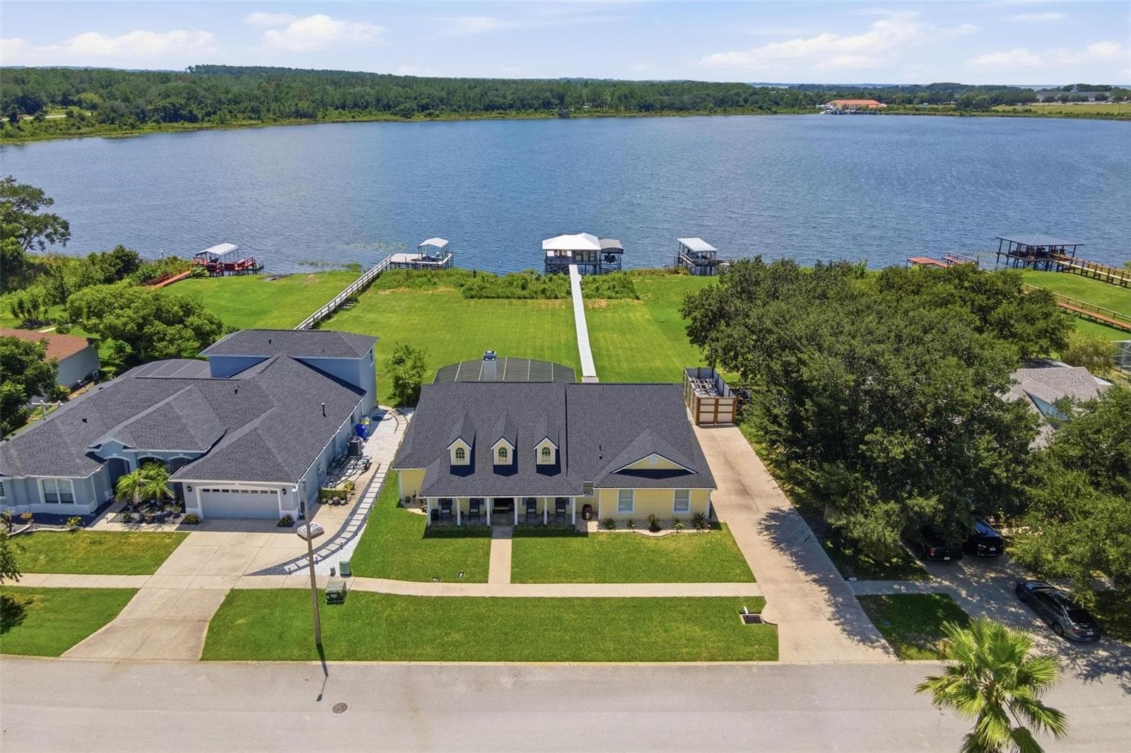 3716 BAYSHORE CIR