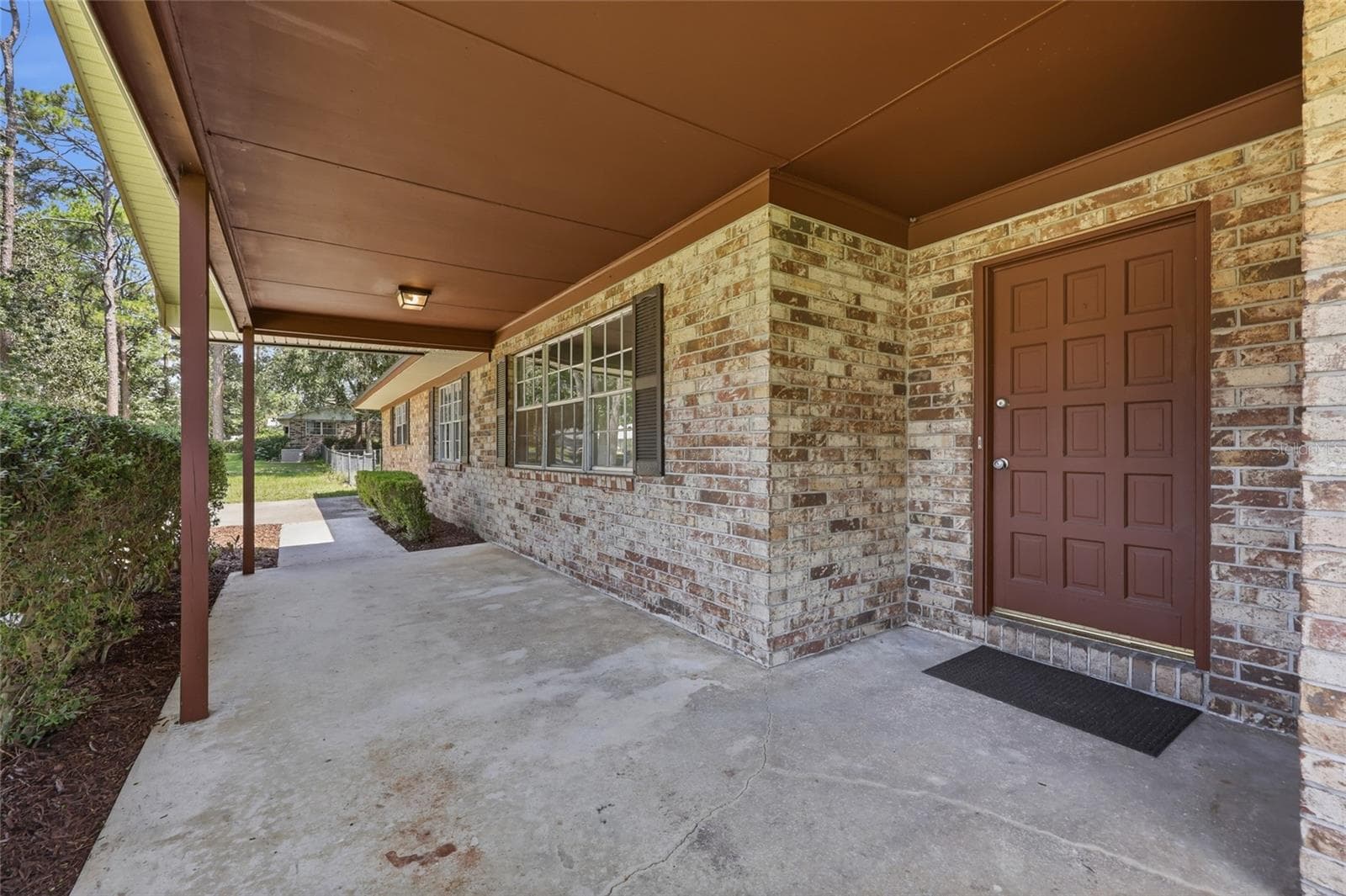 Single Family Residence at 167 SW THURMAN TER, LAKE CITY, photo 2 of 33