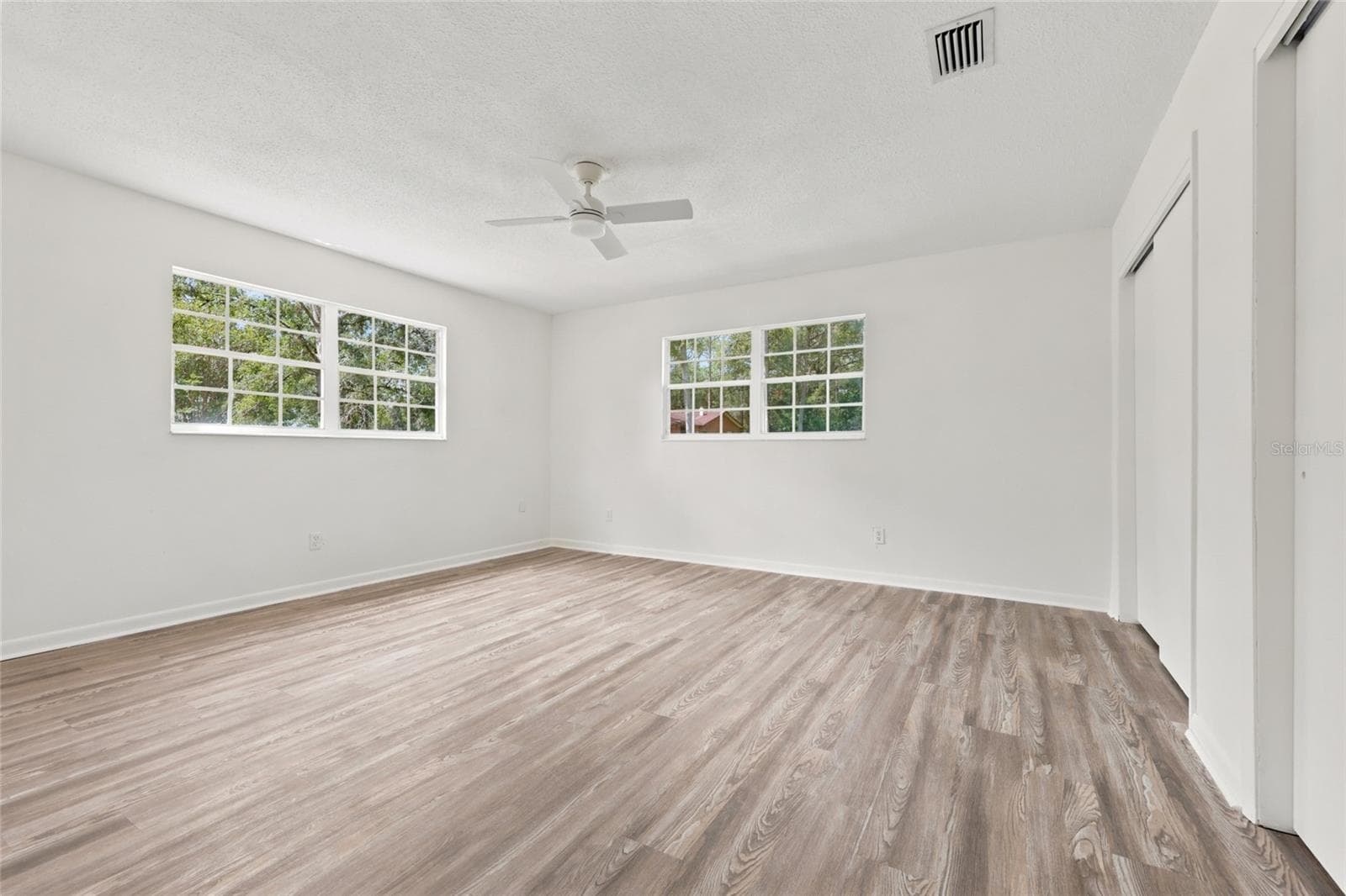 Single Family Residence at 167 SW THURMAN TER, LAKE CITY, photo 15 of 33