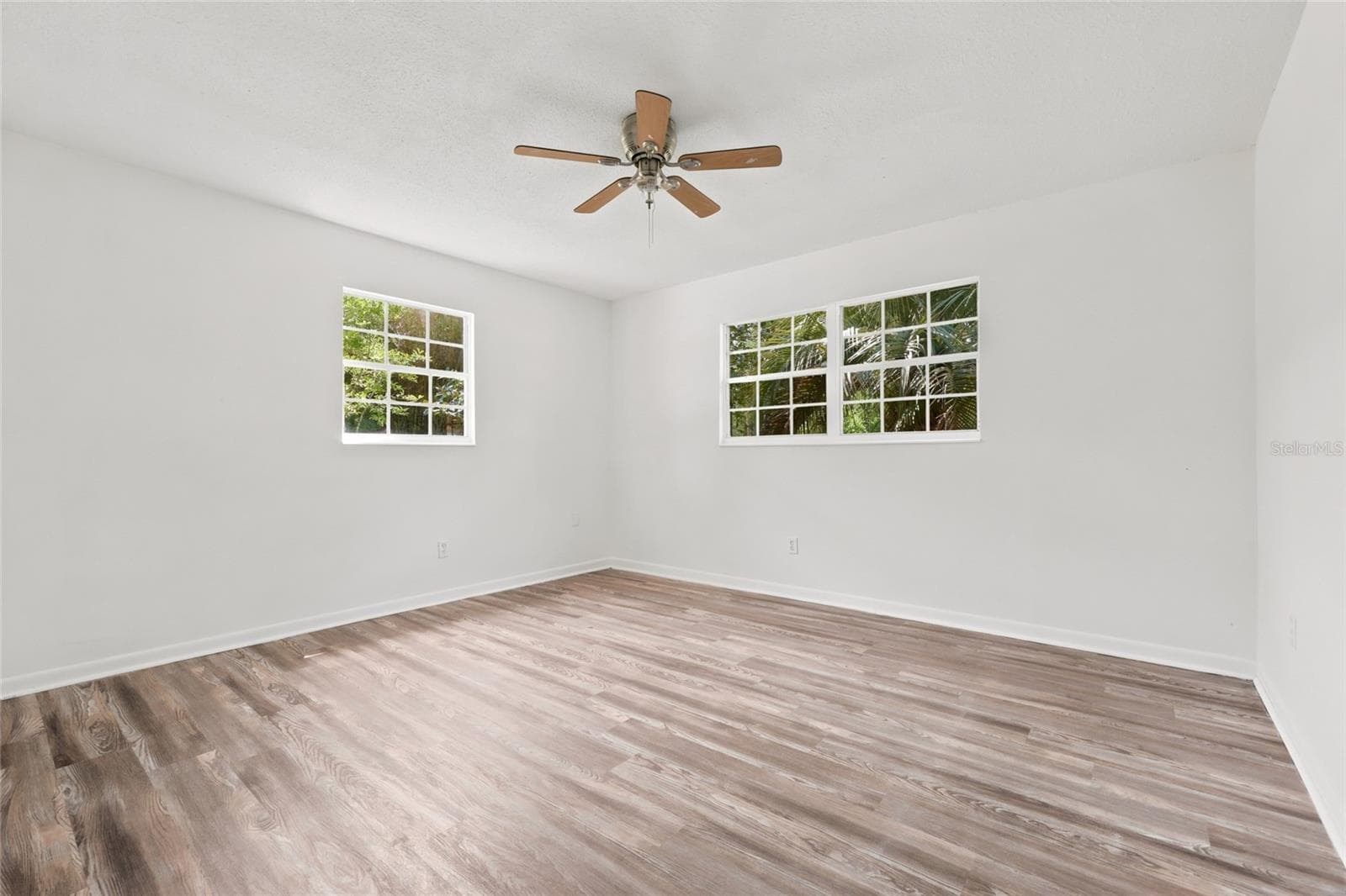 Single Family Residence at 167 SW THURMAN TER, LAKE CITY, photo 18 of 33