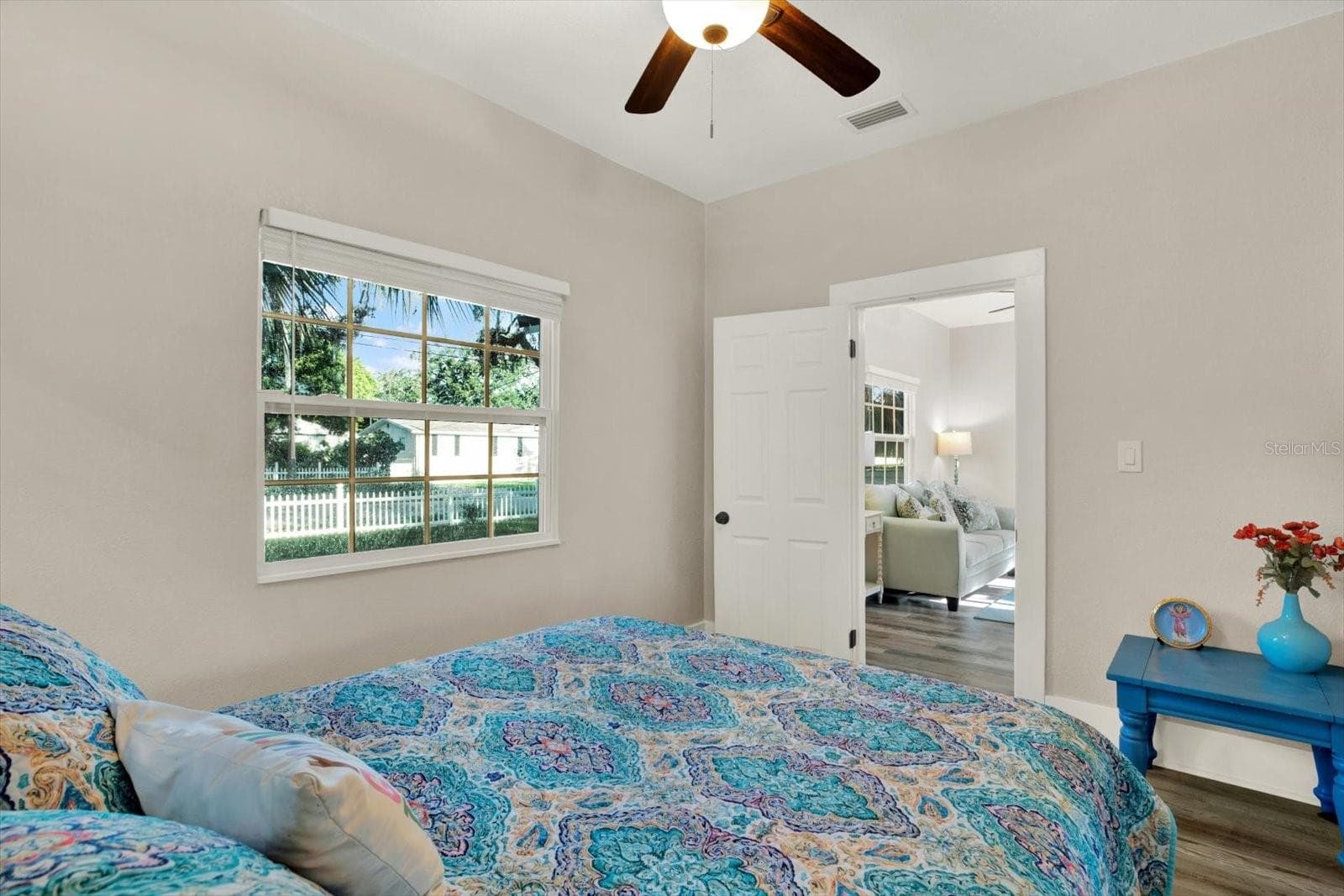 Single Family Residence at 1945 OVERBROOK AVE, CLEARWATER, photo 4 of 12