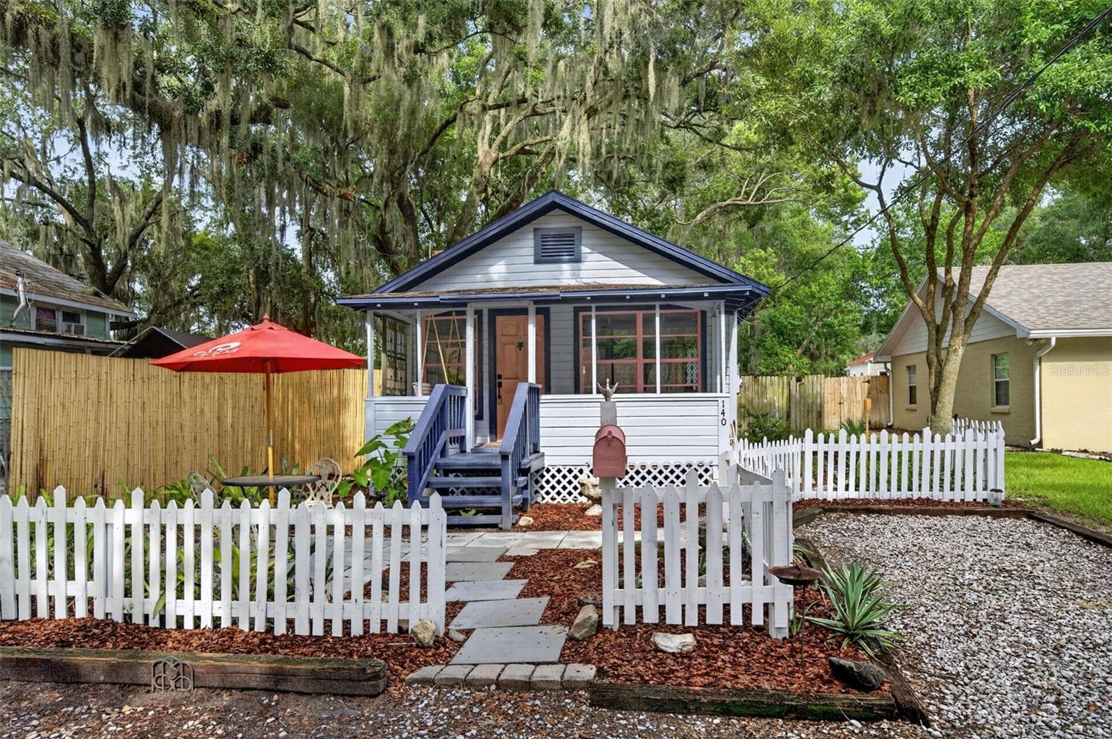 Single Family Residence at 140 N JOHNS ST, MOUNT DORA, photo 24 of 31