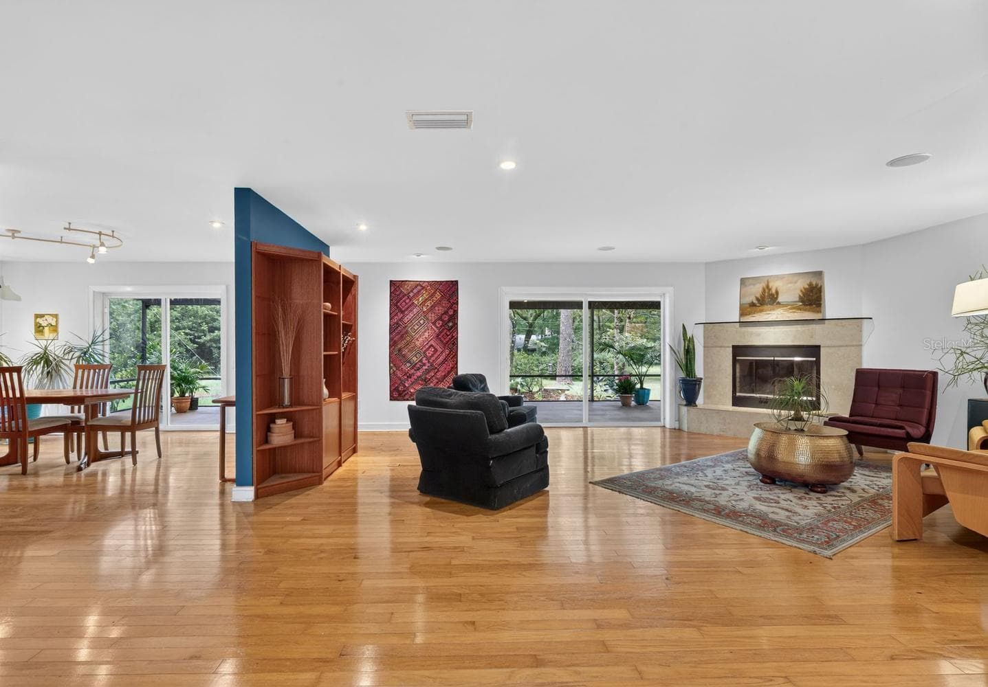 Spacious Living Room - 11101 NW 12TH PL, GAINESVILLE