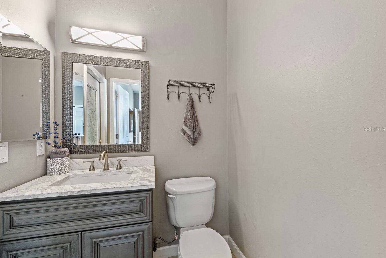 Single Family Residence at 5039 GREENBRIAR TRL, MOUNT DORA, photo 22 of 47