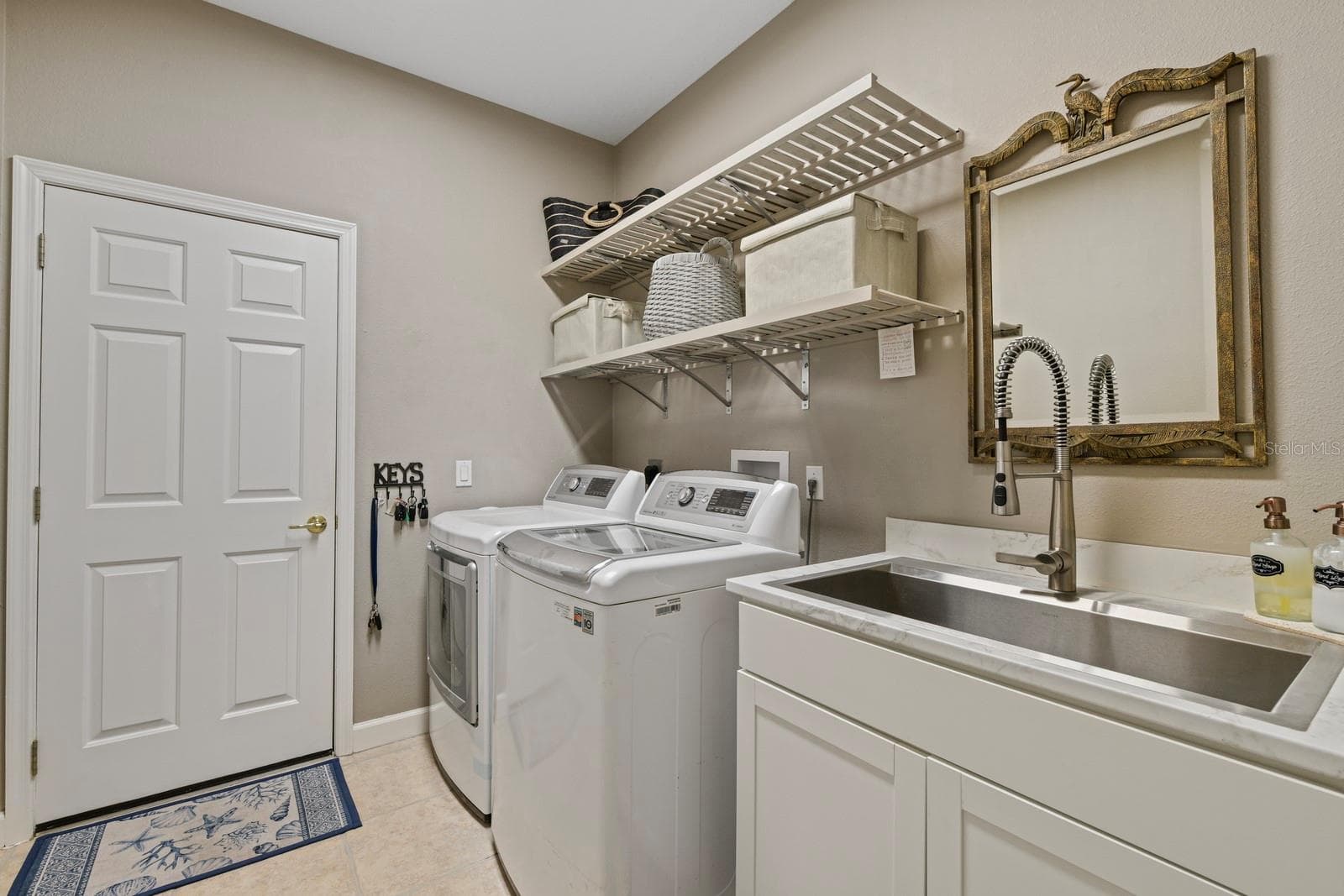 Single Family Residence at 5039 GREENBRIAR TRL, MOUNT DORA, photo 25 of 47