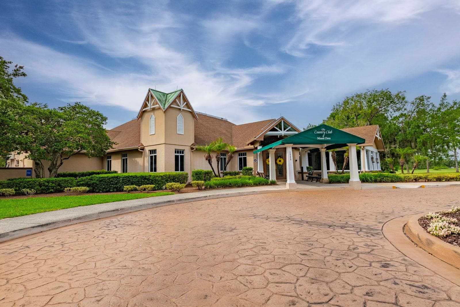 Single Family Residence at 5039 GREENBRIAR TRL, MOUNT DORA, photo 39 of 47