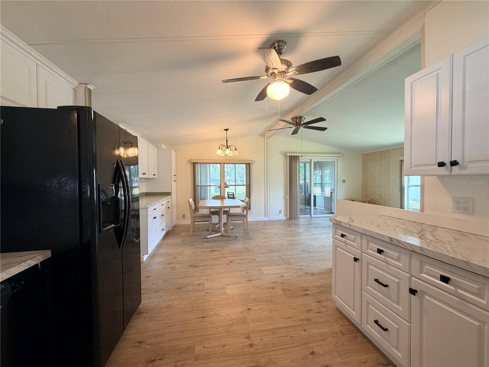 Manufactured Home at 7445 MORIAH AVE, BROOKSVILLE, photo 8 of 28