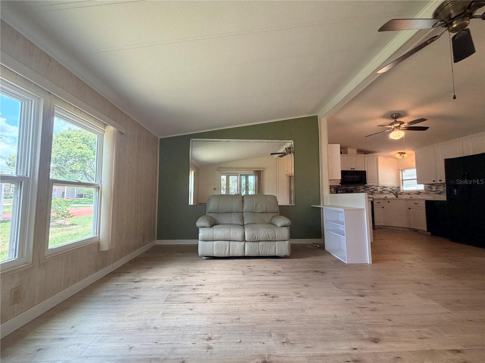 Manufactured Home at 7445 MORIAH AVE, BROOKSVILLE, photo 13 of 28