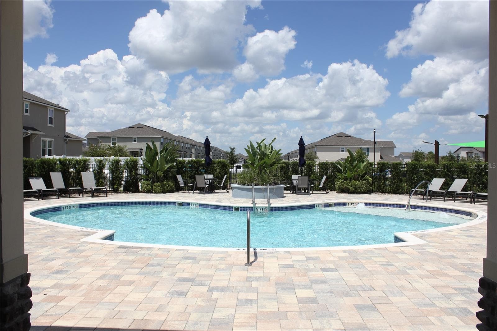 Single Family Residence at 1099 LAKESHORE BREEZE PL PL, KISSIMMEE, photo 6 of 35