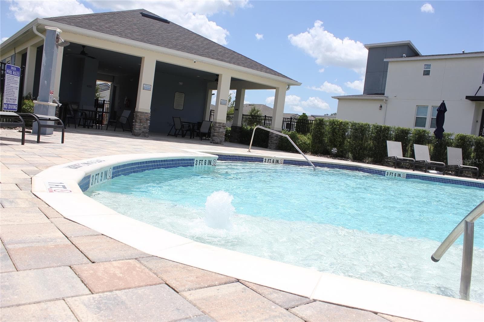 Single Family Residence at 1099 LAKESHORE BREEZE PL PL, KISSIMMEE, photo 11 of 35
