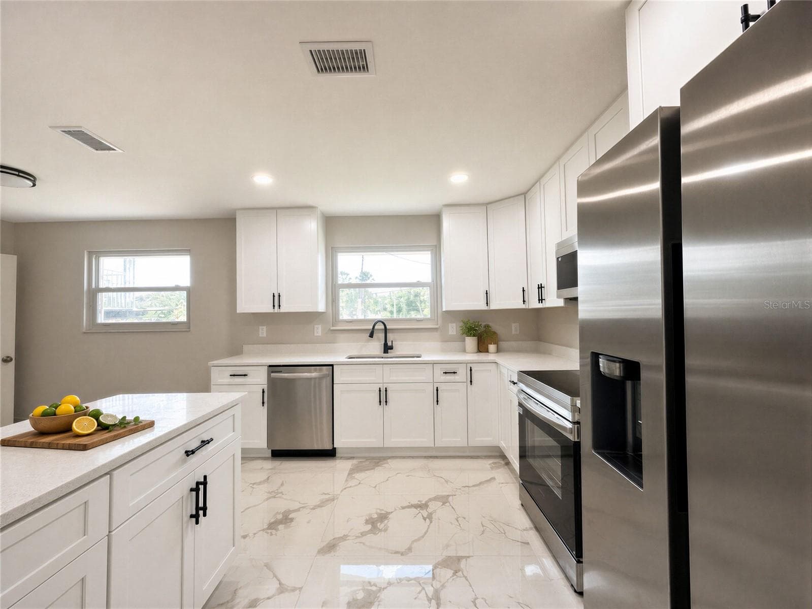 Single Family Residence at 172 SEMINOLE DR, ORMOND BEACH, photo 10 of 29