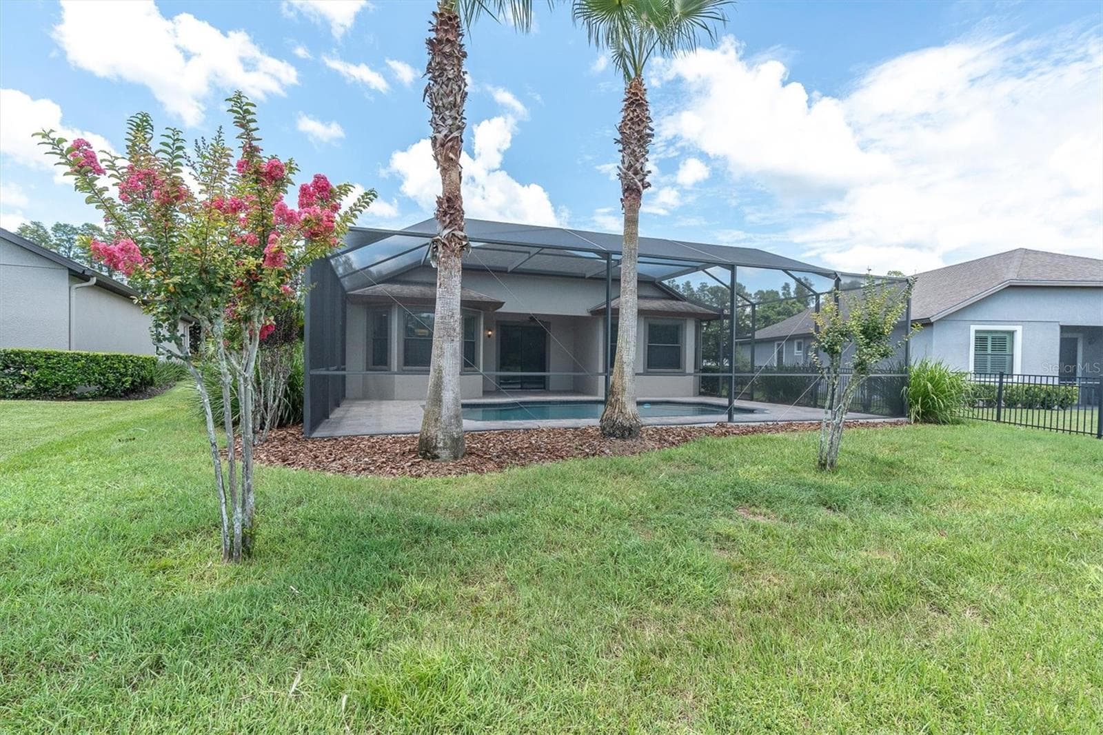 Expansive Private Yard - 8454 MAY PORT CT, LAND O LAKES