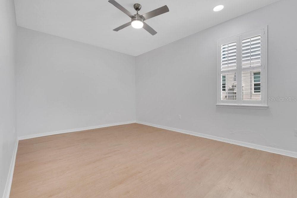 Single Family Residence at 1086 ROCK CREEK ST, APOPKA, photo 24 of 60