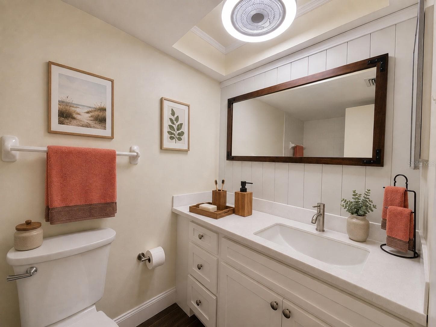 Condominium at 4880 LOCUST ST NE #235, ST PETERSBURG, photo 17 of 34