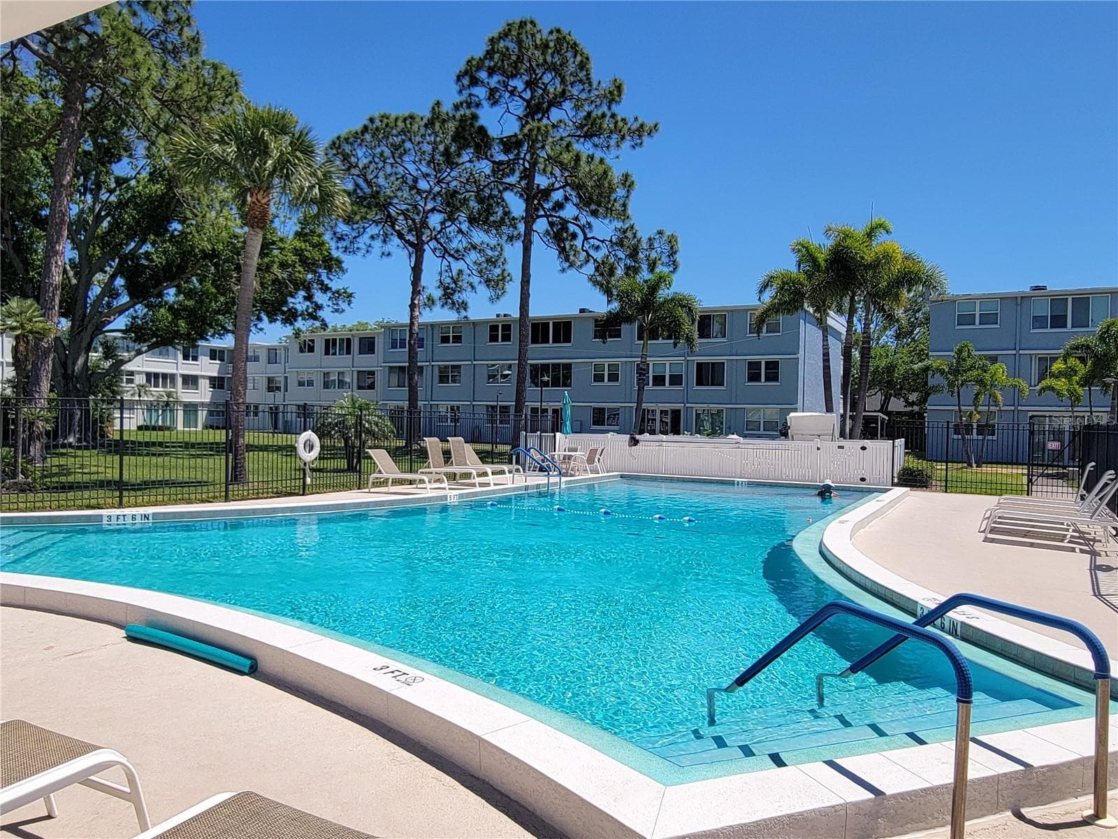 Condominium at 4880 LOCUST ST NE #235, ST PETERSBURG, photo 30 of 34