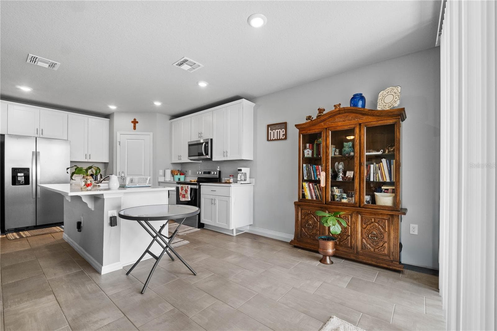 Single Family Residence at 1502 BRANCHWOOD LN, AUBURNDALE, photo 11 of 45