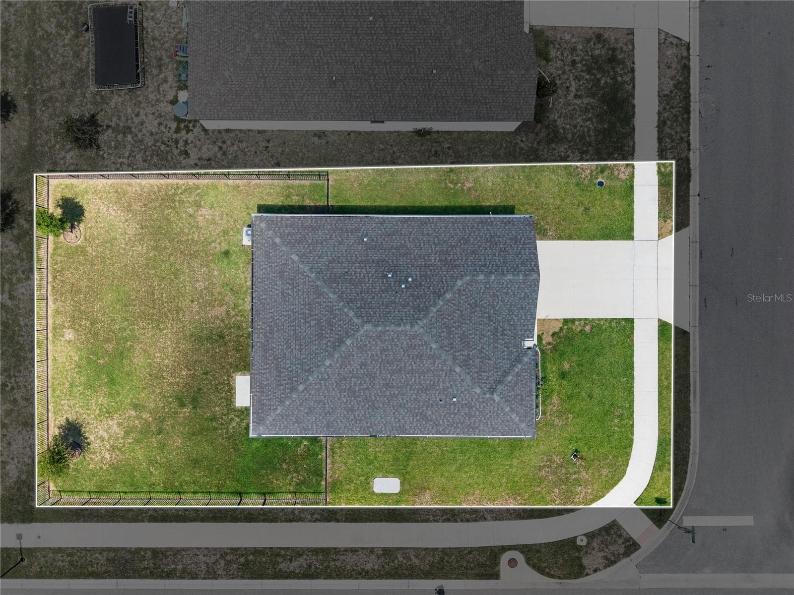 Single Family Residence at 1502 BRANCHWOOD LN, AUBURNDALE, photo 33 of 45