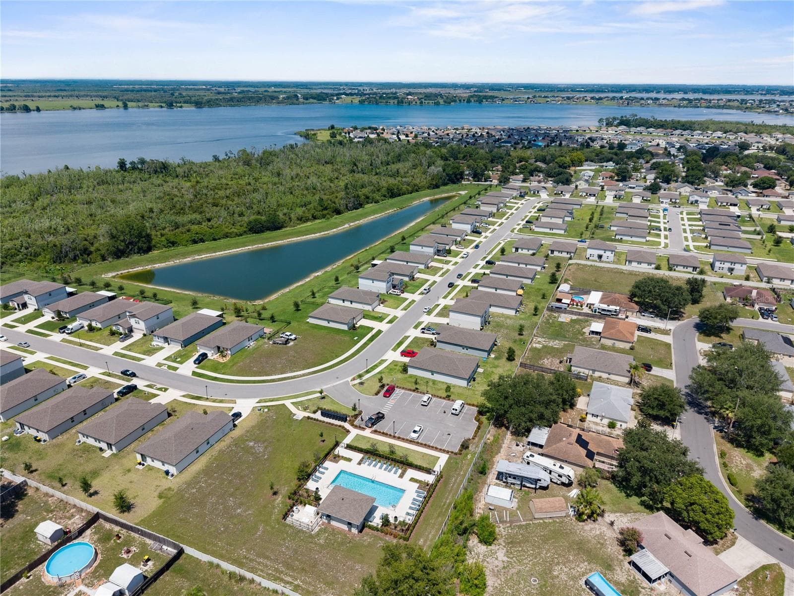 Single Family Residence at 1502 BRANCHWOOD LN, AUBURNDALE, photo 38 of 45