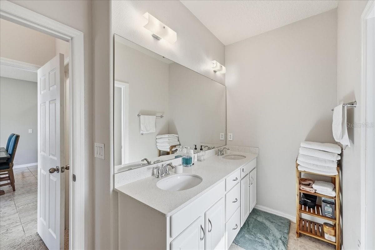 Single Family Residence at 2524 RAPOLLO DR, KISSIMMEE, photo 17 of 31