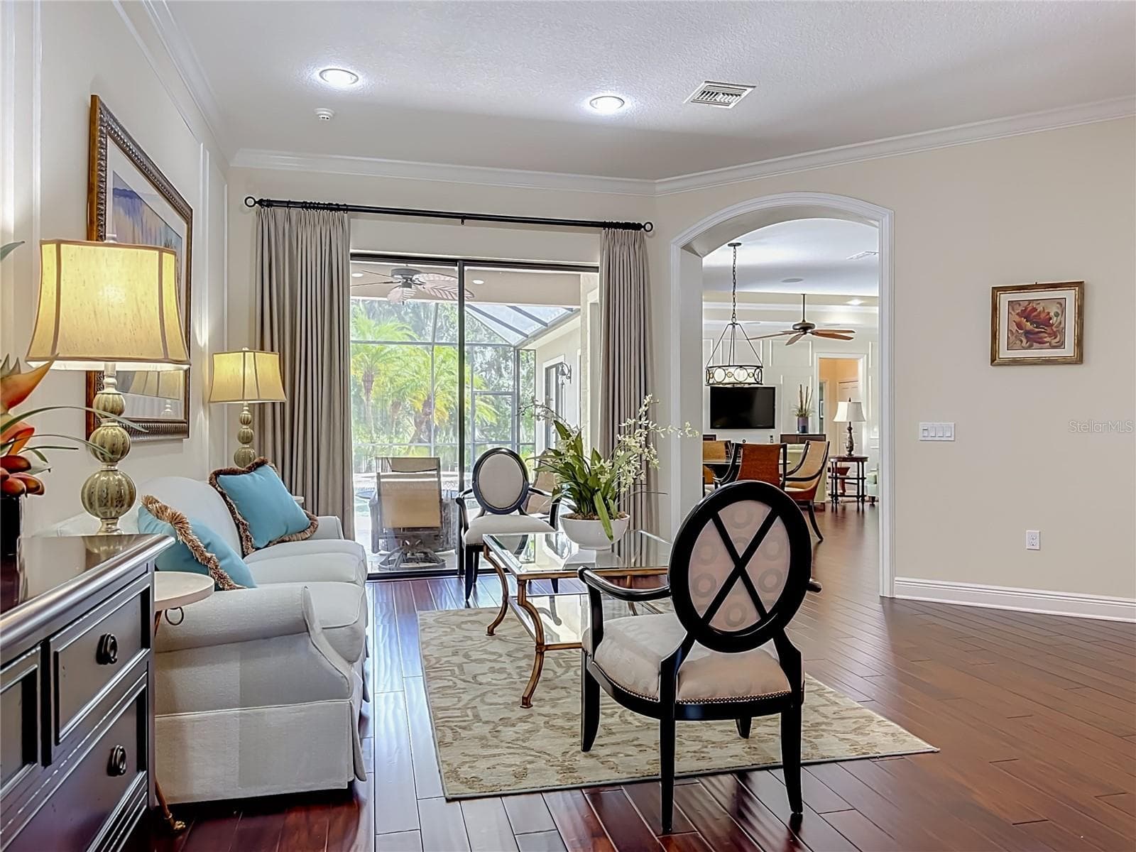 Single Family Residence at 7668 SILVERWOOD CT, LAKEWOOD RANCH, photo 5 of 57