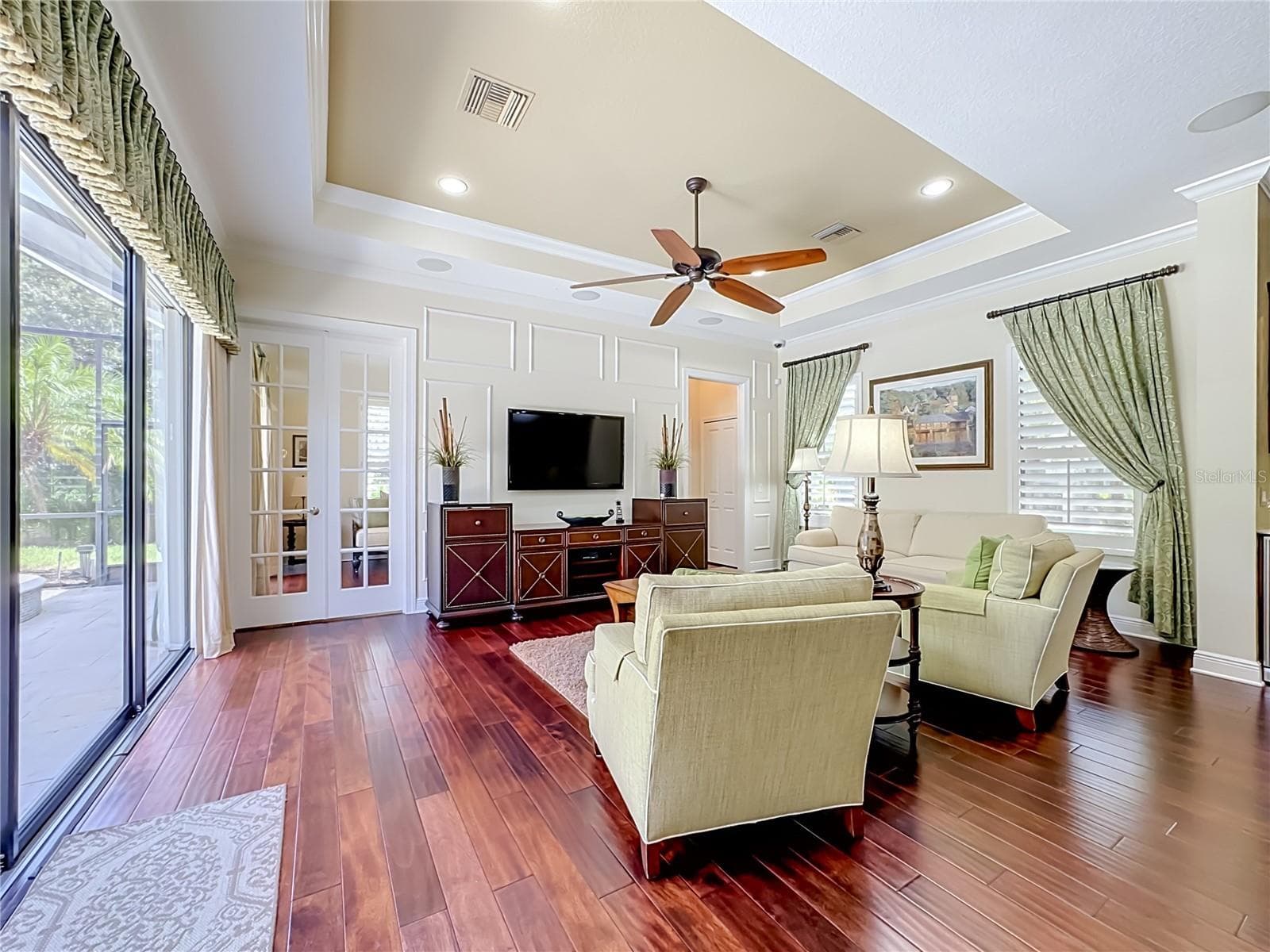 Single Family Residence at 7668 SILVERWOOD CT, LAKEWOOD RANCH, photo 21 of 57
