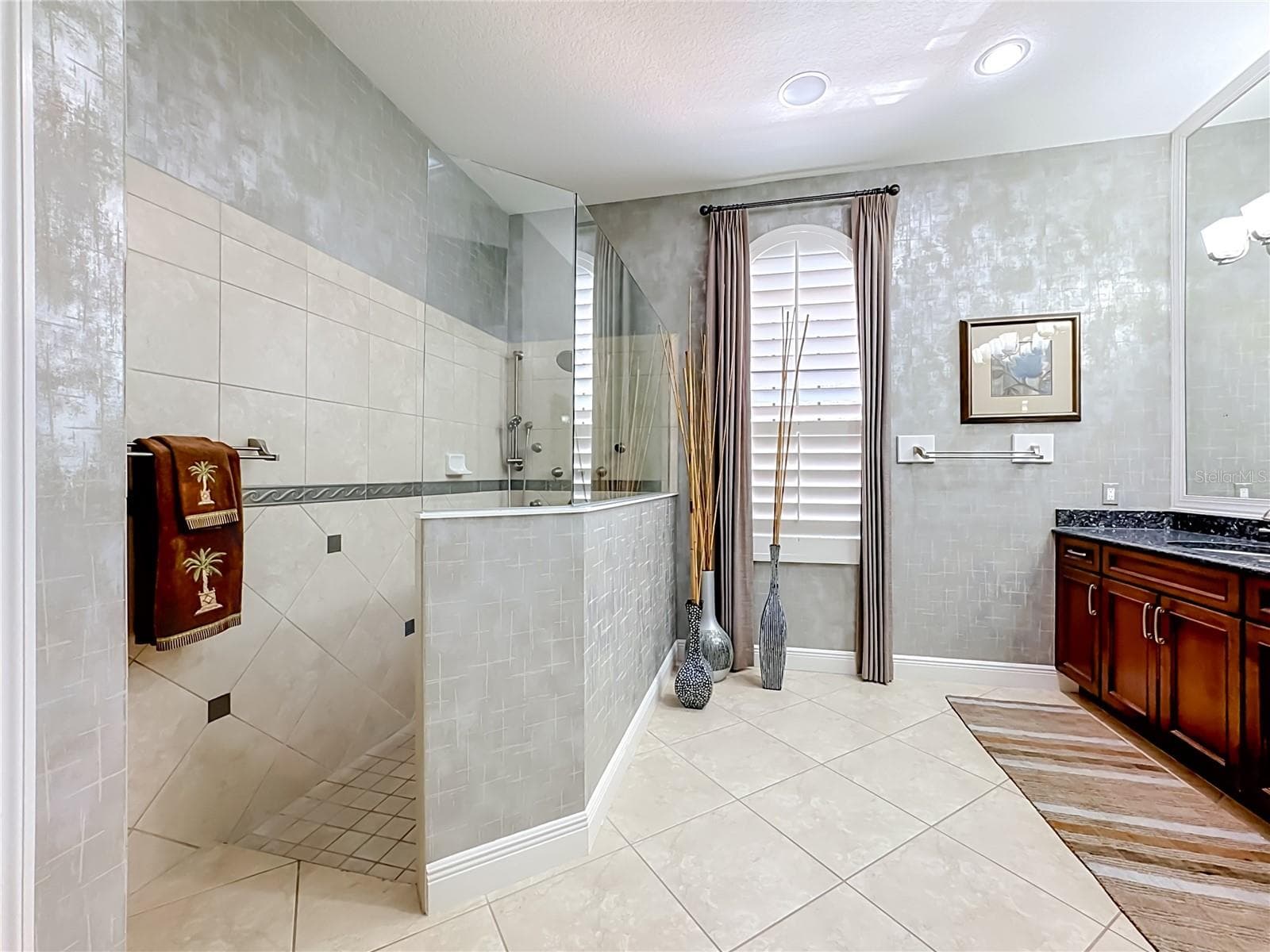 Single Family Residence at 7668 SILVERWOOD CT, LAKEWOOD RANCH, photo 32 of 57