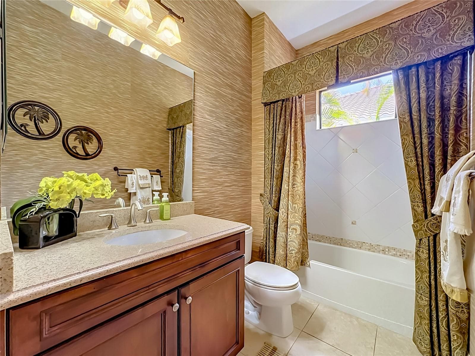 Single Family Residence at 7668 SILVERWOOD CT, LAKEWOOD RANCH, photo 40 of 57