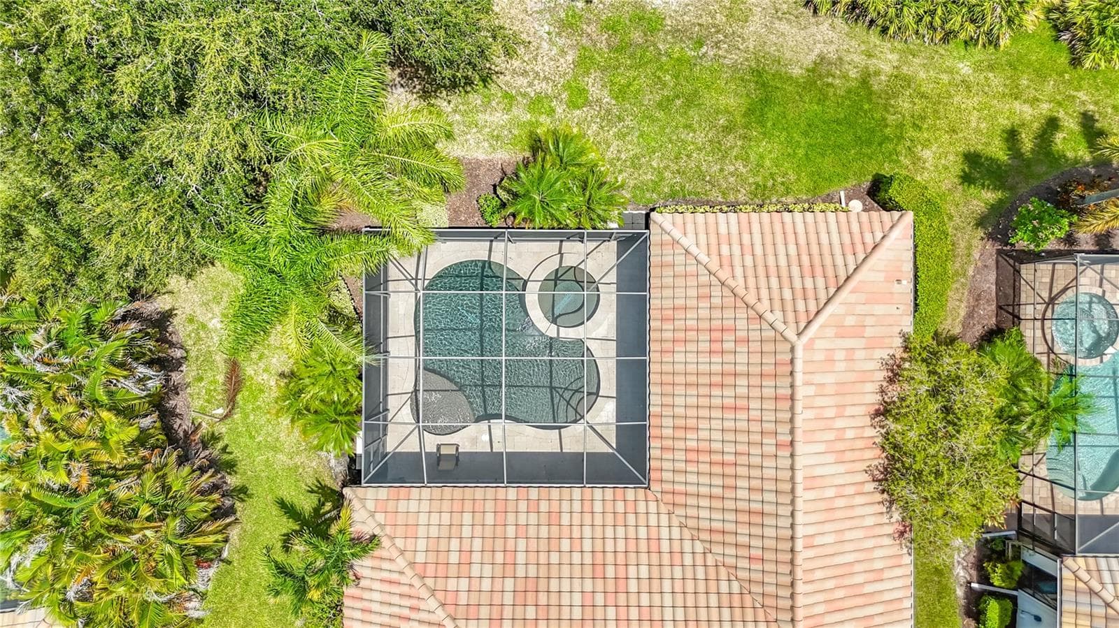 Single Family Residence at 7668 SILVERWOOD CT, LAKEWOOD RANCH, photo 48 of 57