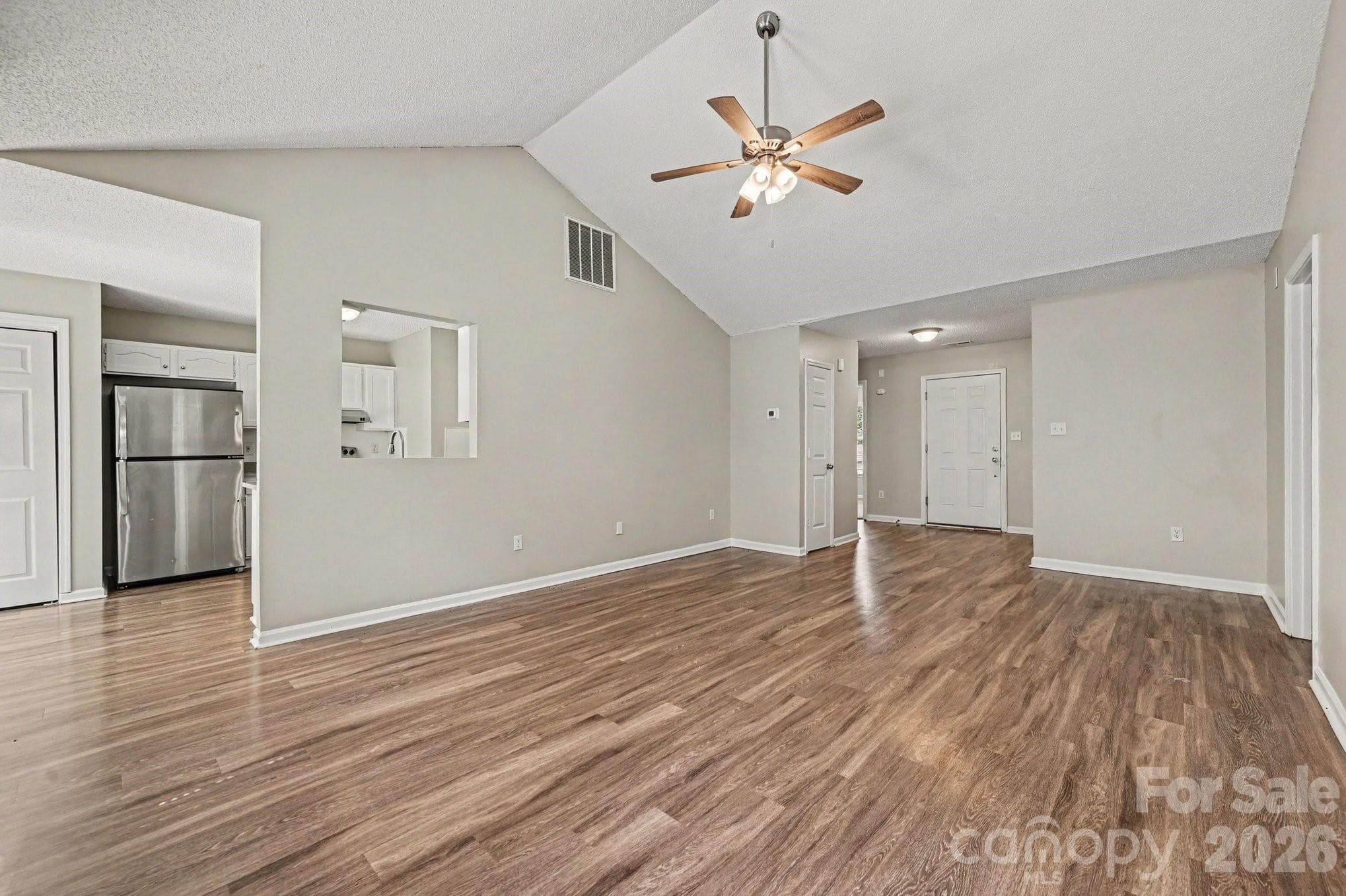 Single Family Residence at 302 Touch Me Not Lane, Charlotte, photo 6 of 20