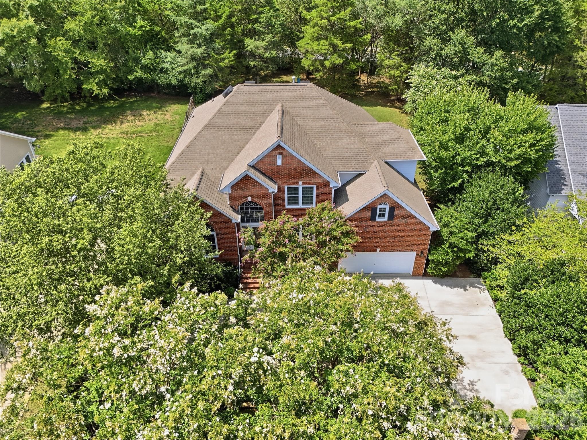Single Family Residence at 3518 Abbey Hill Lane, Charlotte, photo 7 of 44