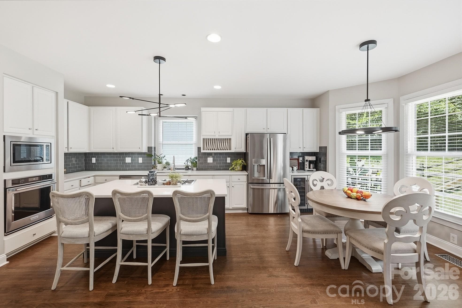 Single Family Residence at 3518 Abbey Hill Lane, Charlotte, photo 17 of 44