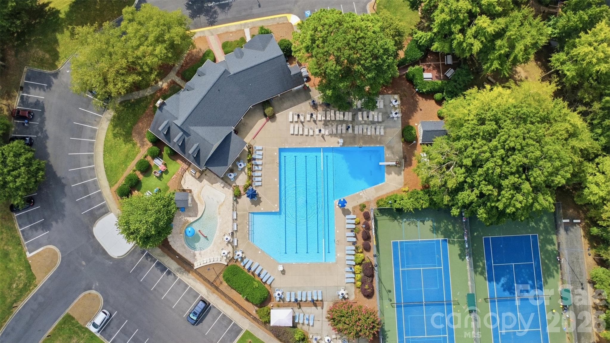 Single Family Residence at 3518 Abbey Hill Lane, Charlotte, photo 44 of 44