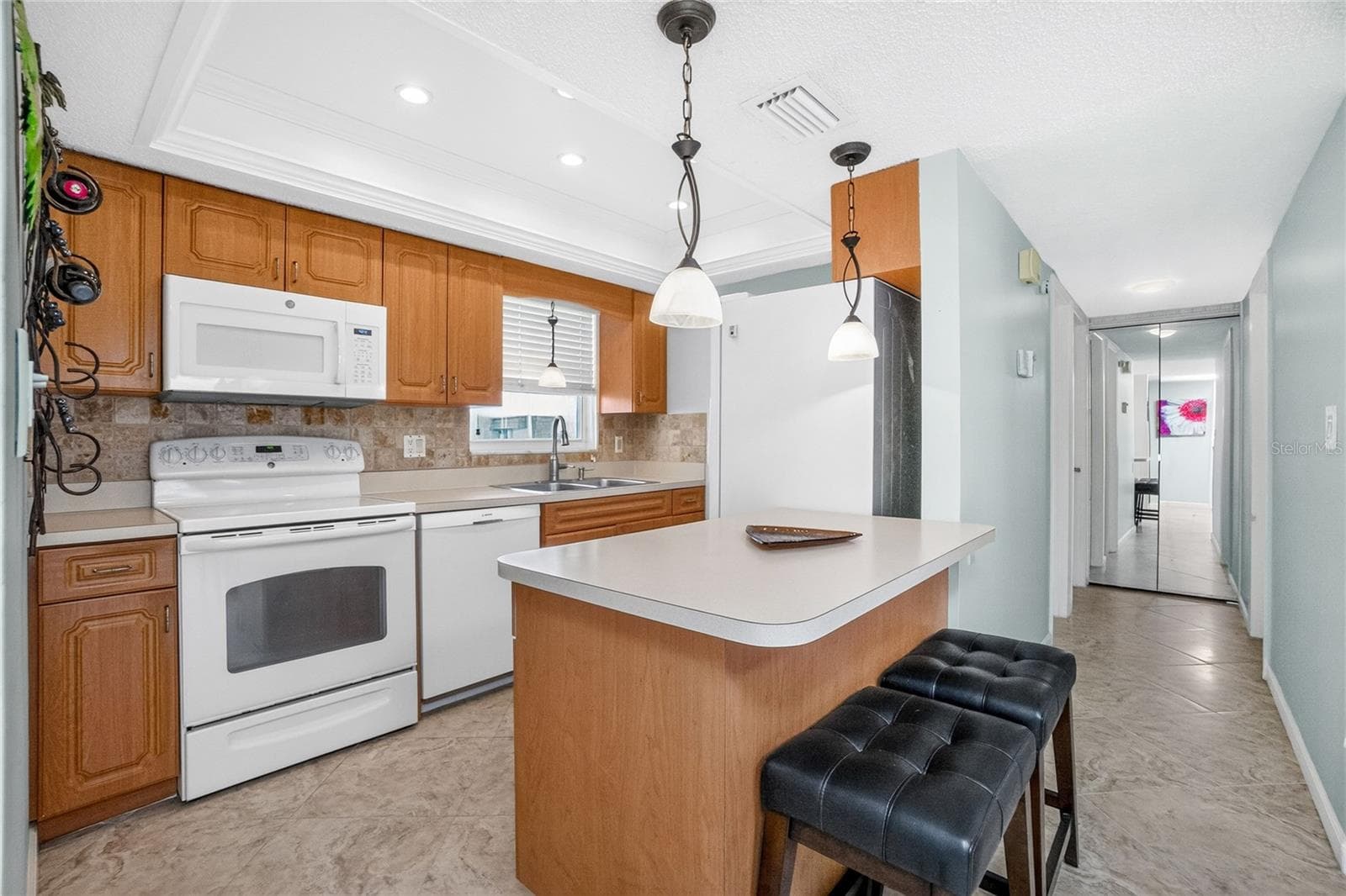 Condominium at 1080 BAL HARBOR BLVD #7C, PUNTA GORDA, photo 16 of 49