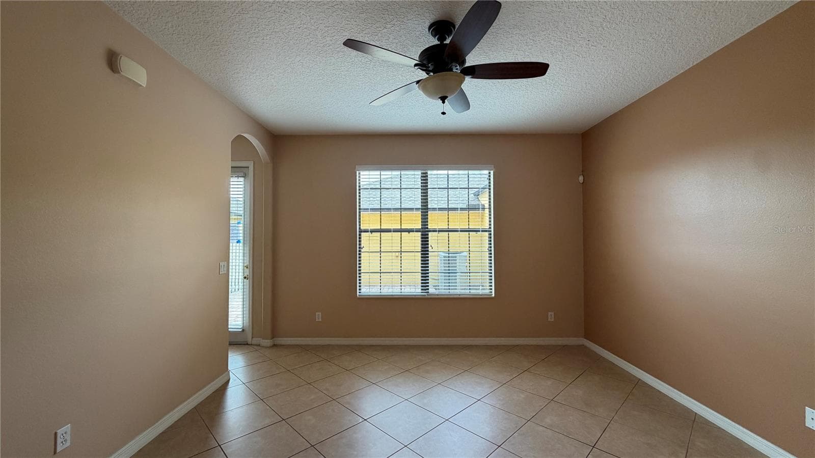 Townhouse at 13851 BEAUREGARD PL, ORLANDO, photo 8 of 35
