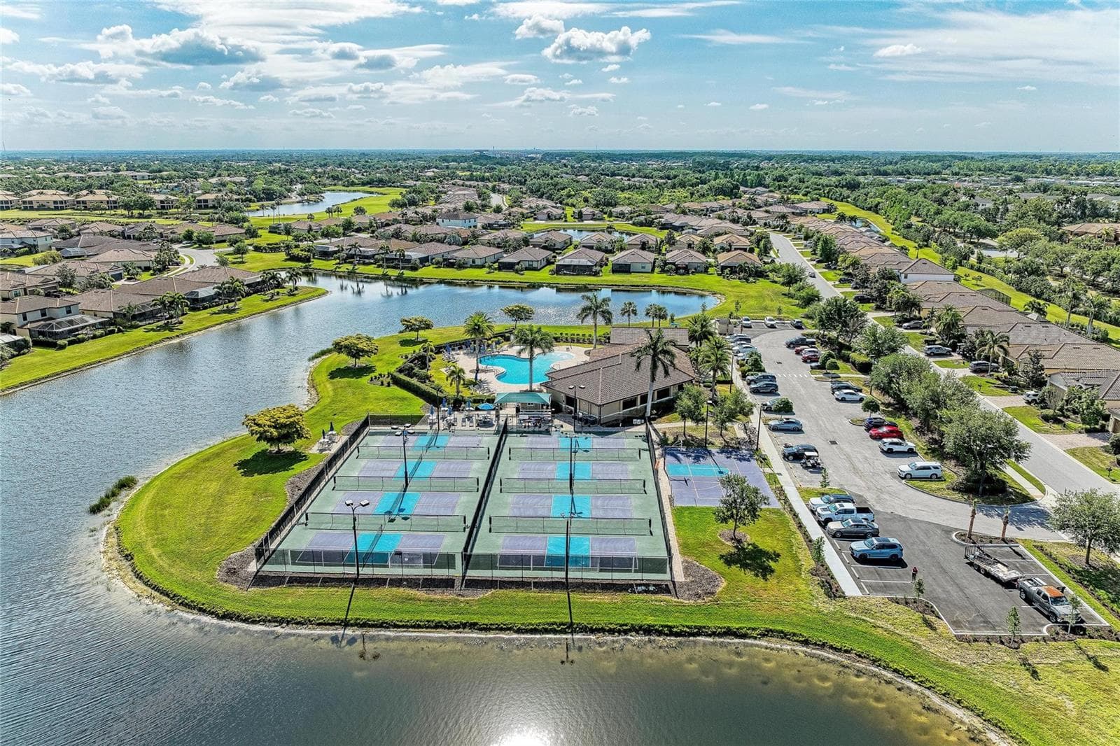 Condominium at 8403 GRAND ESTUARY TRL #405, BRADENTON, photo 41 of 93