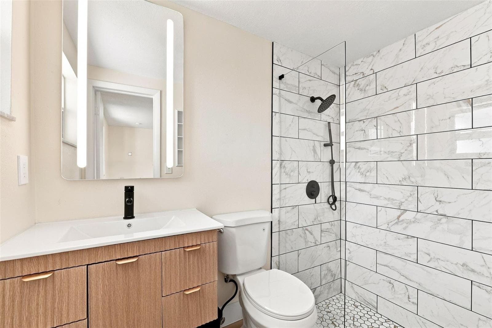 Single Family Residence at 3128 HARVARDSTON LOOP, HOLIDAY, photo 22 of 50