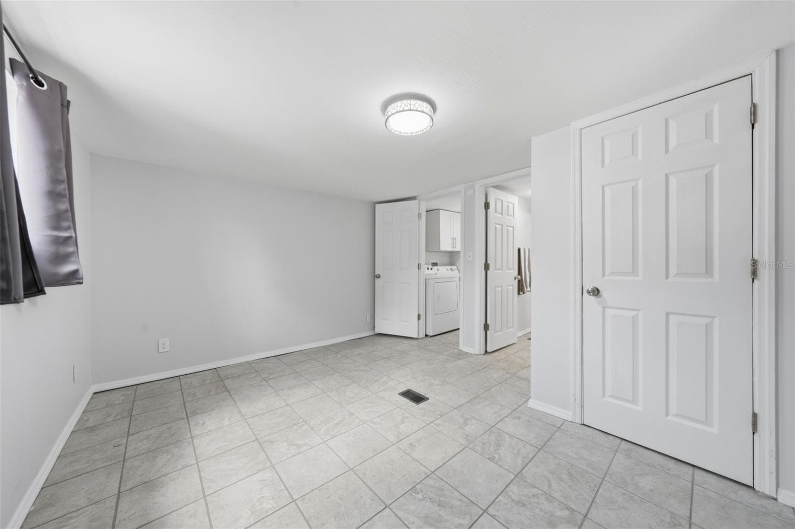 primary bedroom - 44945 2ND ST, DELAND