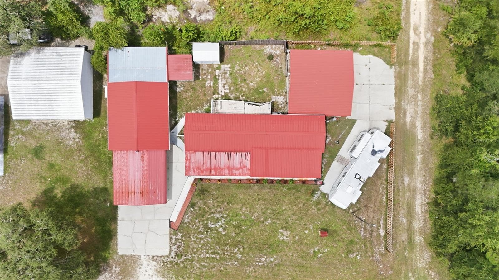Manufactured Home at 44945 2ND ST, DELAND, photo 40 of 49