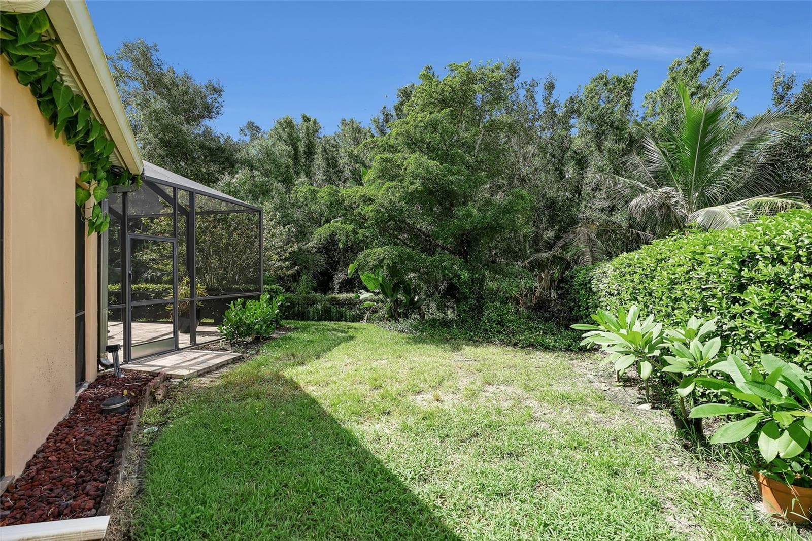Single Family Residence at 10310 EASTWOOD DR, BRADENTON, photo 46 of 66