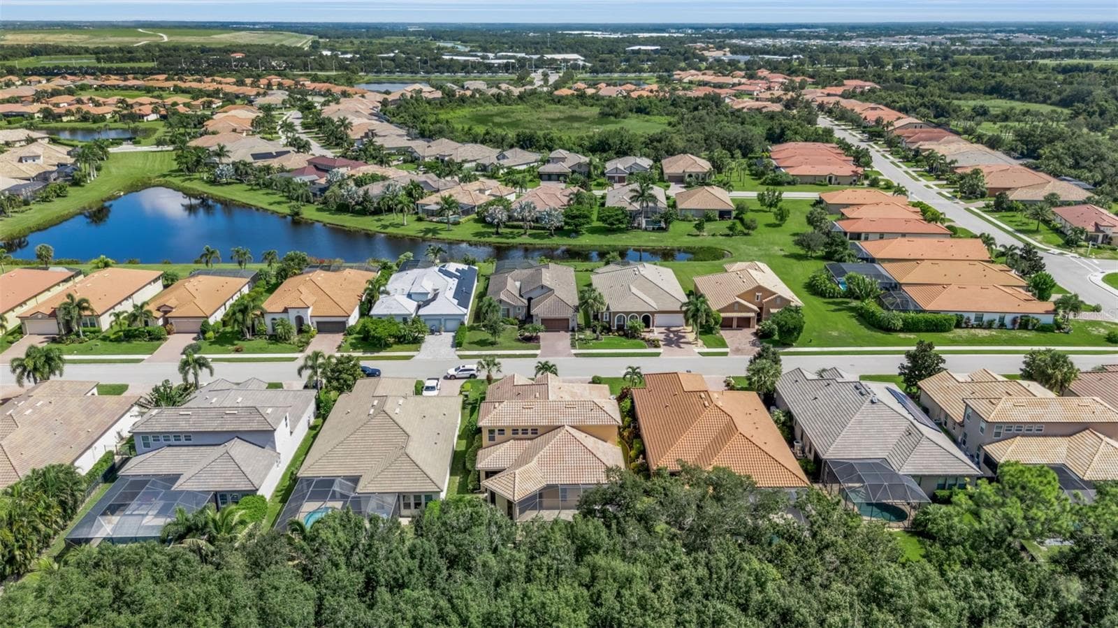Single Family Residence at 10310 EASTWOOD DR, BRADENTON, photo 51 of 66