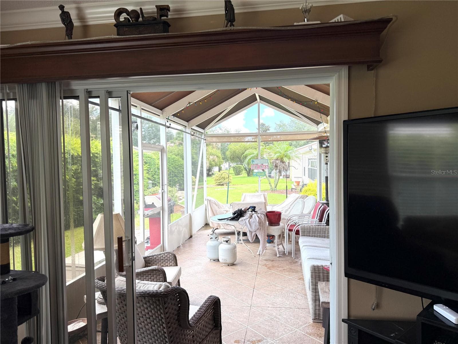 Sliders to Covered Patio - 2417 TATUM TER, THE VILLAGES