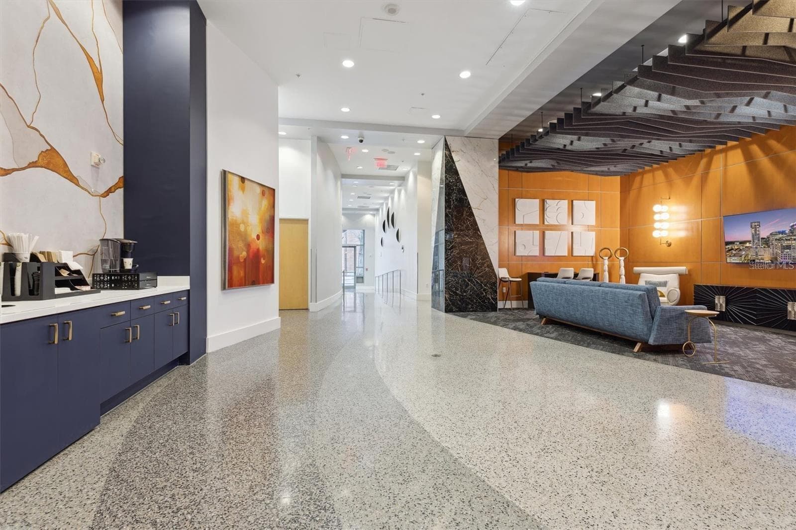 Solaire Lobby - 155 S COURT AVE #1810, ORLANDO