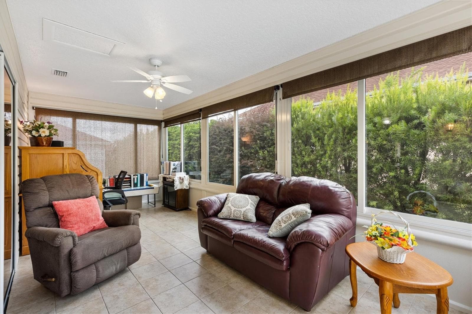 Lanai - 2494 FLINTSHIRE AVE, THE VILLAGES