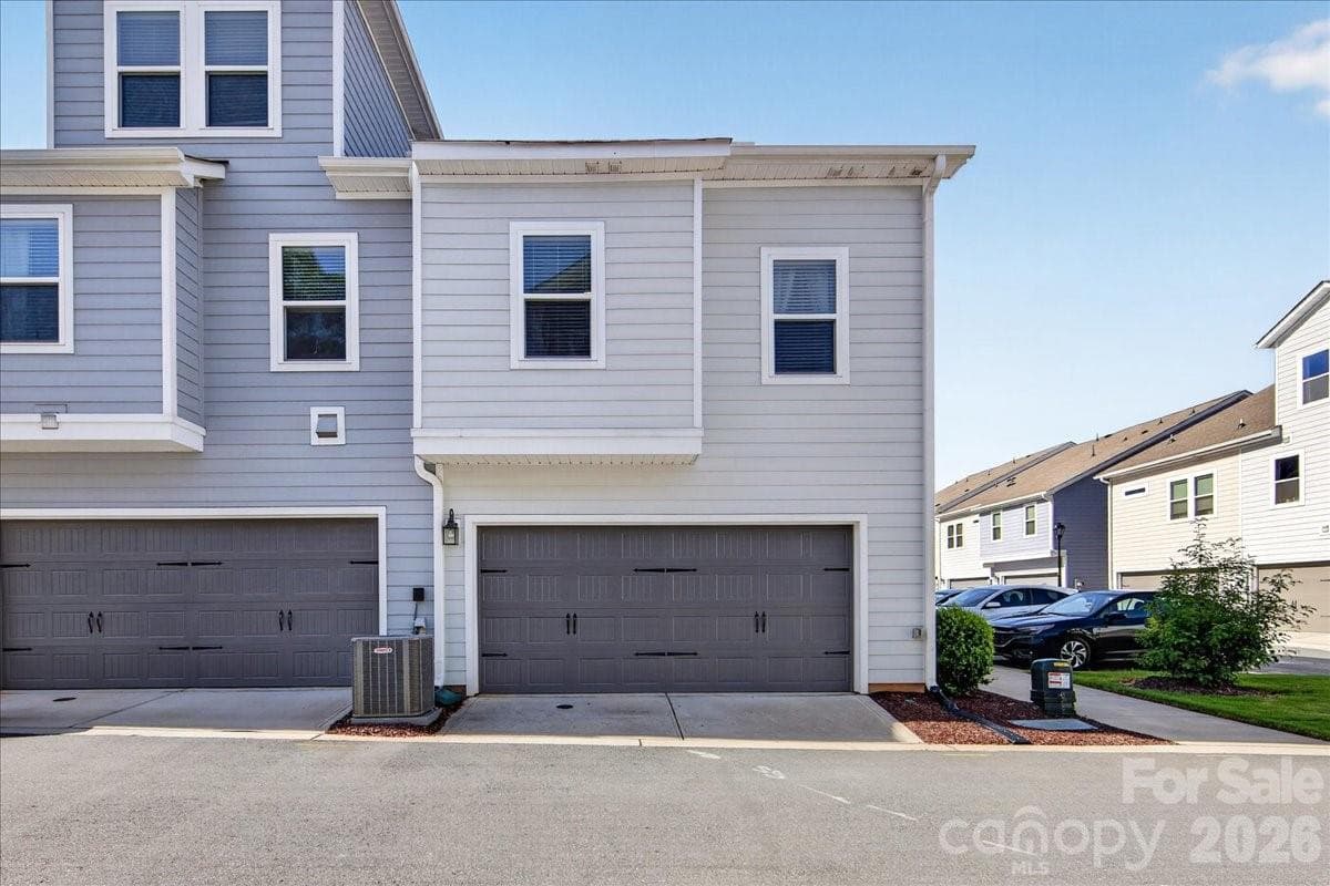 Townhouse at 3125 Ada Mill Alley, Charlotte, photo 44 of 45