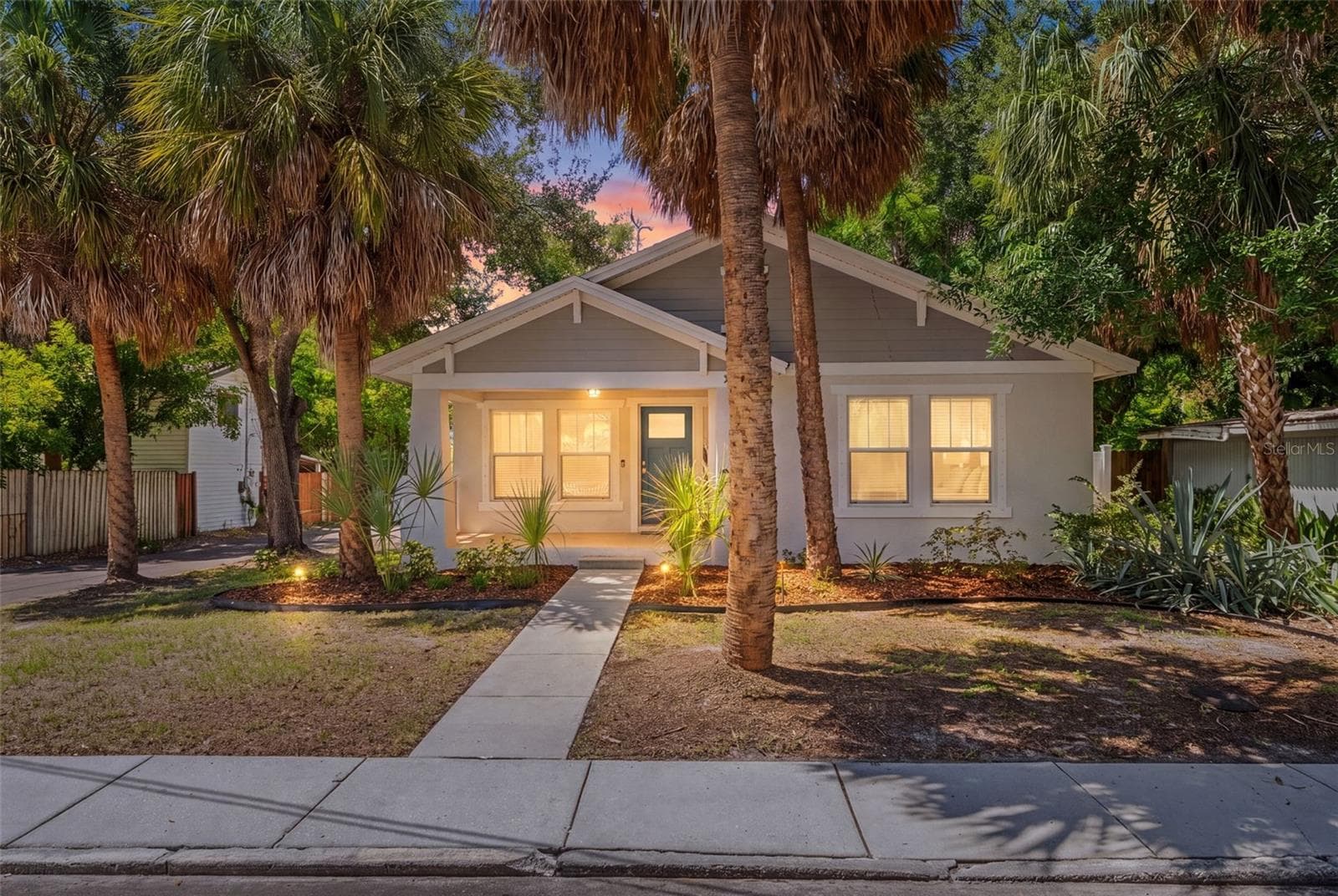 Single Family Residence at 325 WISCONSIN CT S, ST PETERSBURG, photo 2 of 32