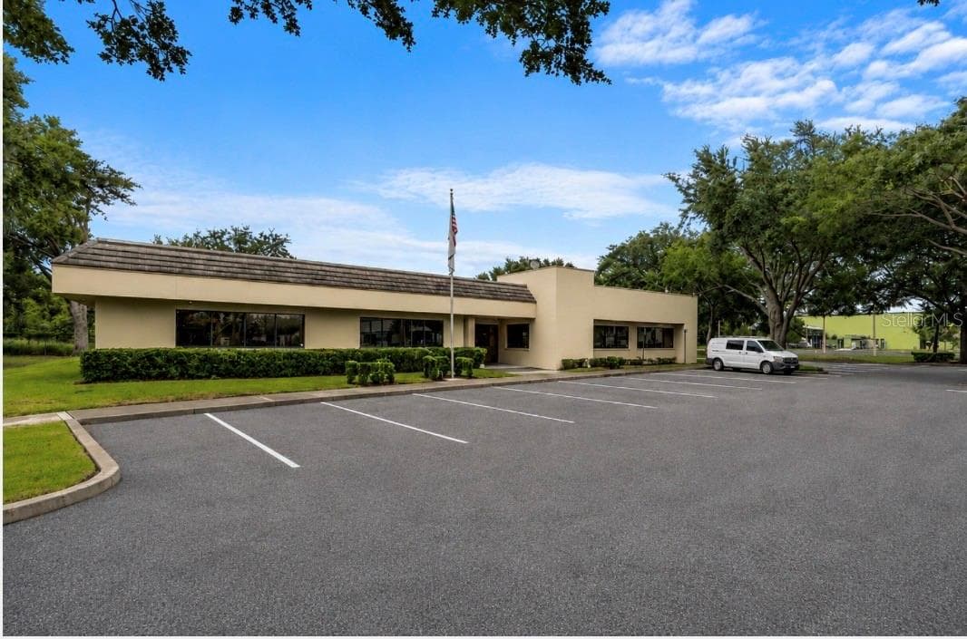 2453 ORLANDO CENTRAL PKWY