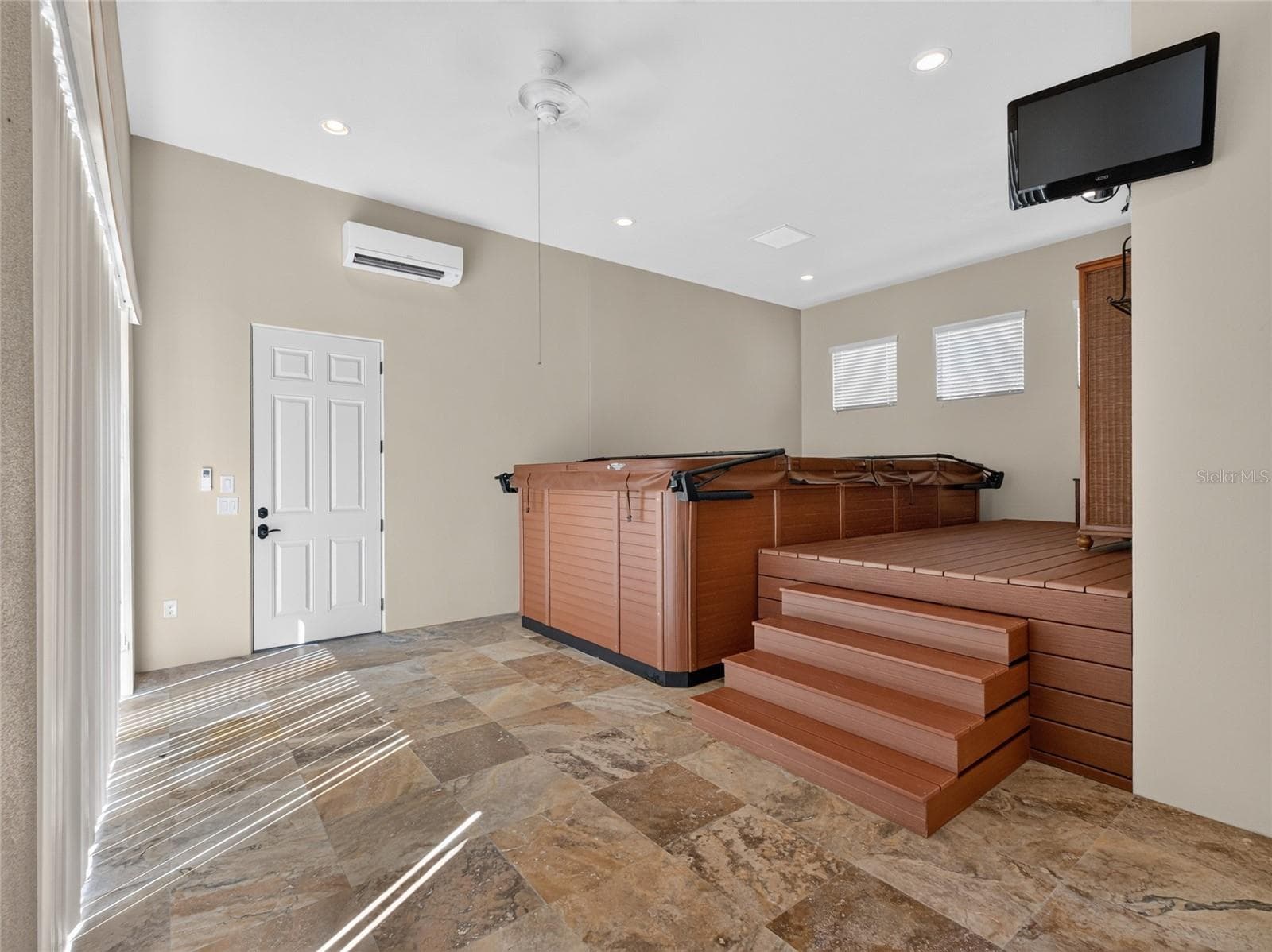 Single Family Residence at 7765 ISLEWOOD CT, SANFORD, photo 49 of 54